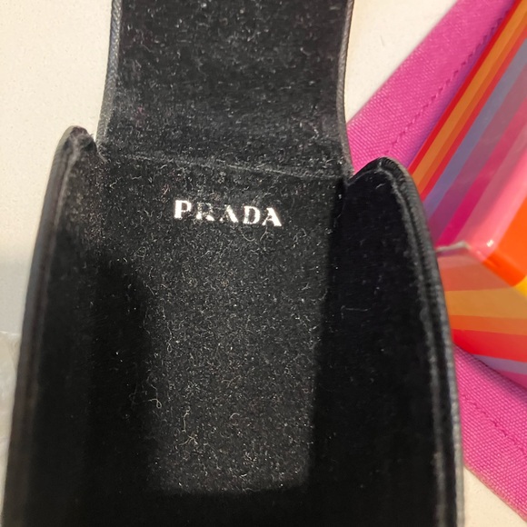 Prada Vintage sunglasses and hard case - Picture 9 of 13